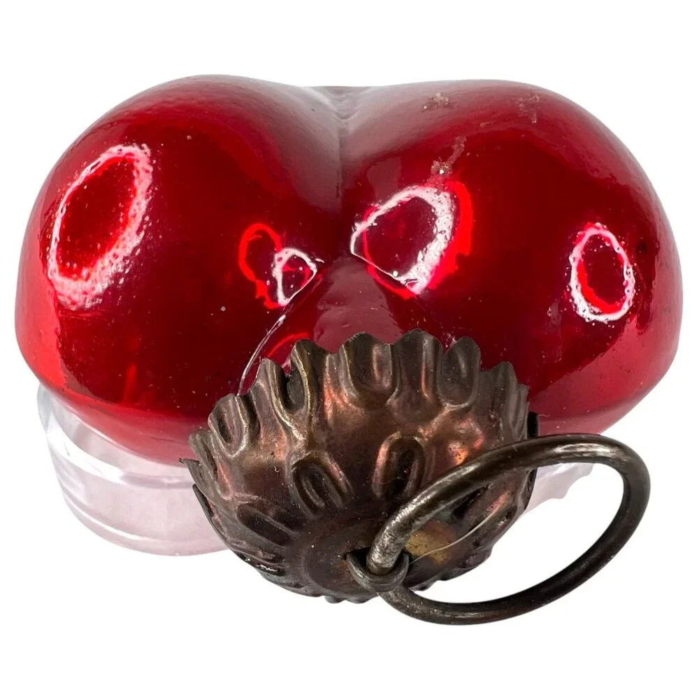 2 Modern Kugel Style Heart Shape Glass Christmas Ornament‎ Red Purple Metal Caps